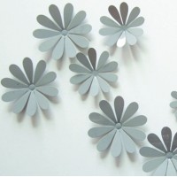3D Nalepovacie kvety na stenu - Sivé - 1 balenie obsahuje 12 ks